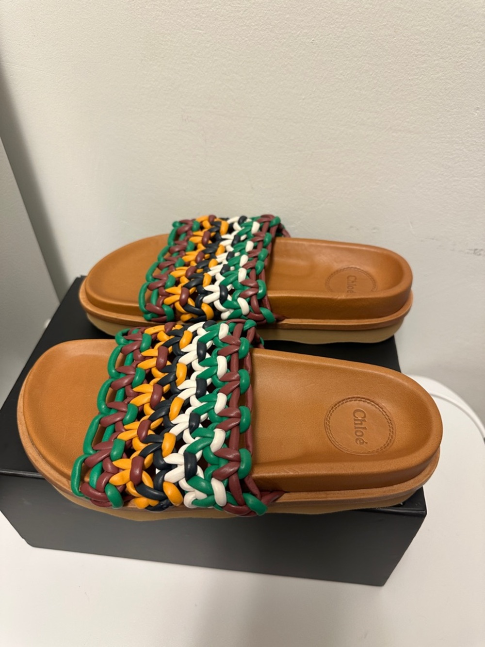 Chloé Wavy Flatform Crochet Leather Tan Slides with Multicolor Braided Straps - Picture 15 of 15